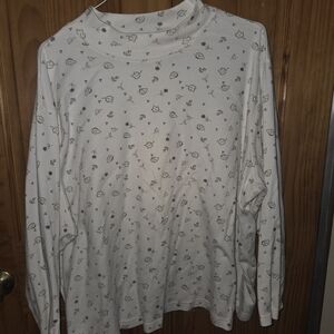 Bobbie Brooks Cream Floral Long Sleeve Top